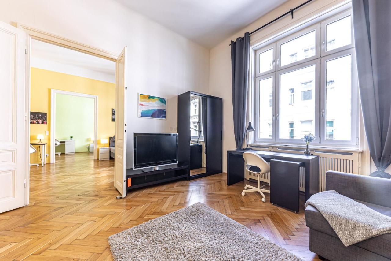 The Hub Vienna By Jr City Apartments エクステリア 写真