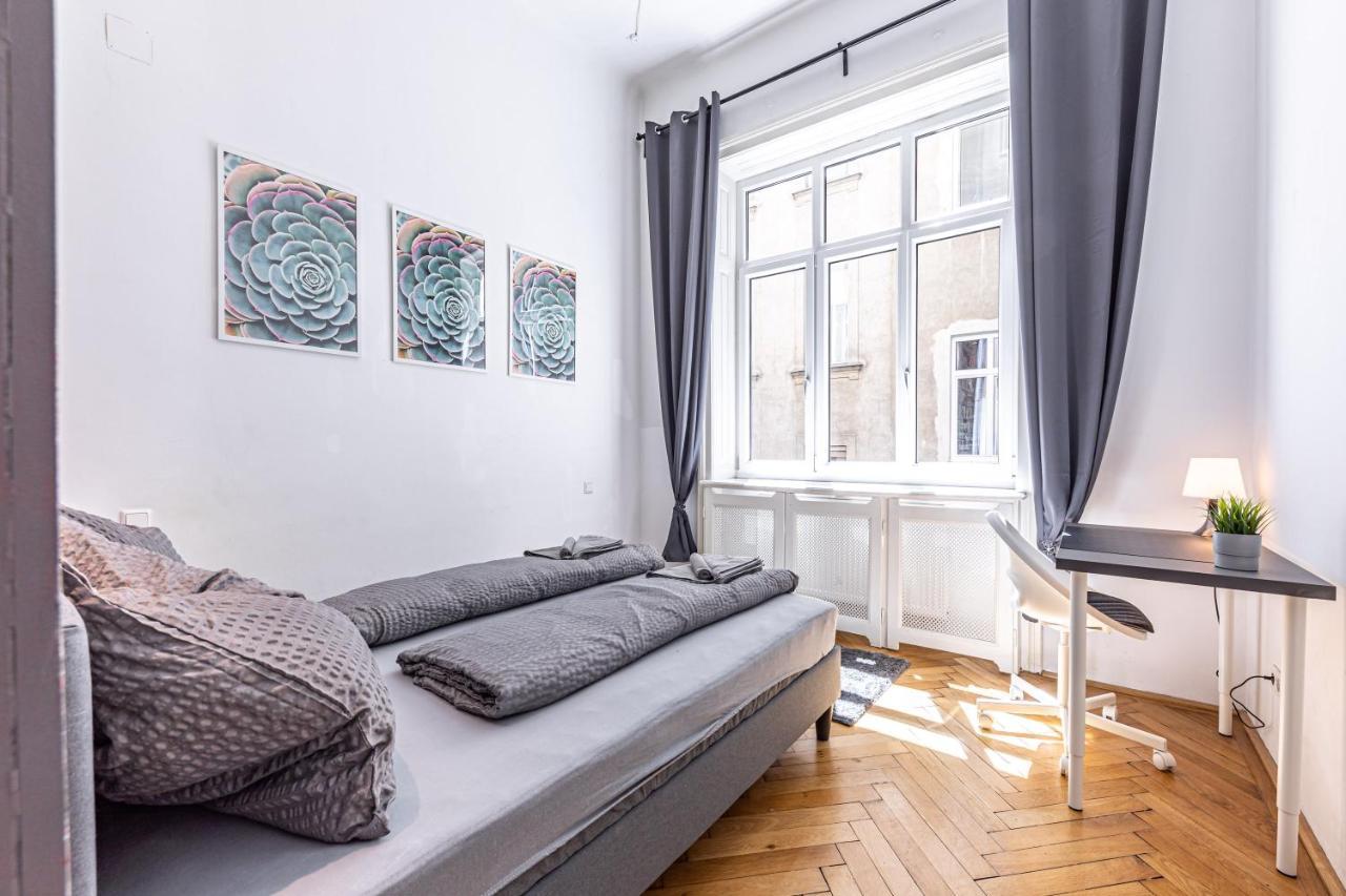 The Hub Vienna By Jr City Apartments エクステリア 写真